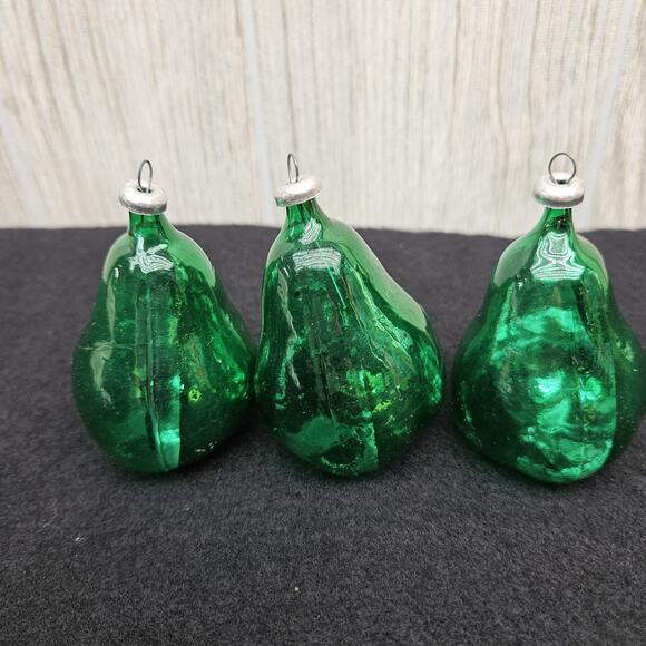Vintage Green Blown Glass Pear Christmas Ornaments Lot Set of 3 Holiday Decor - Picture 4 of 7